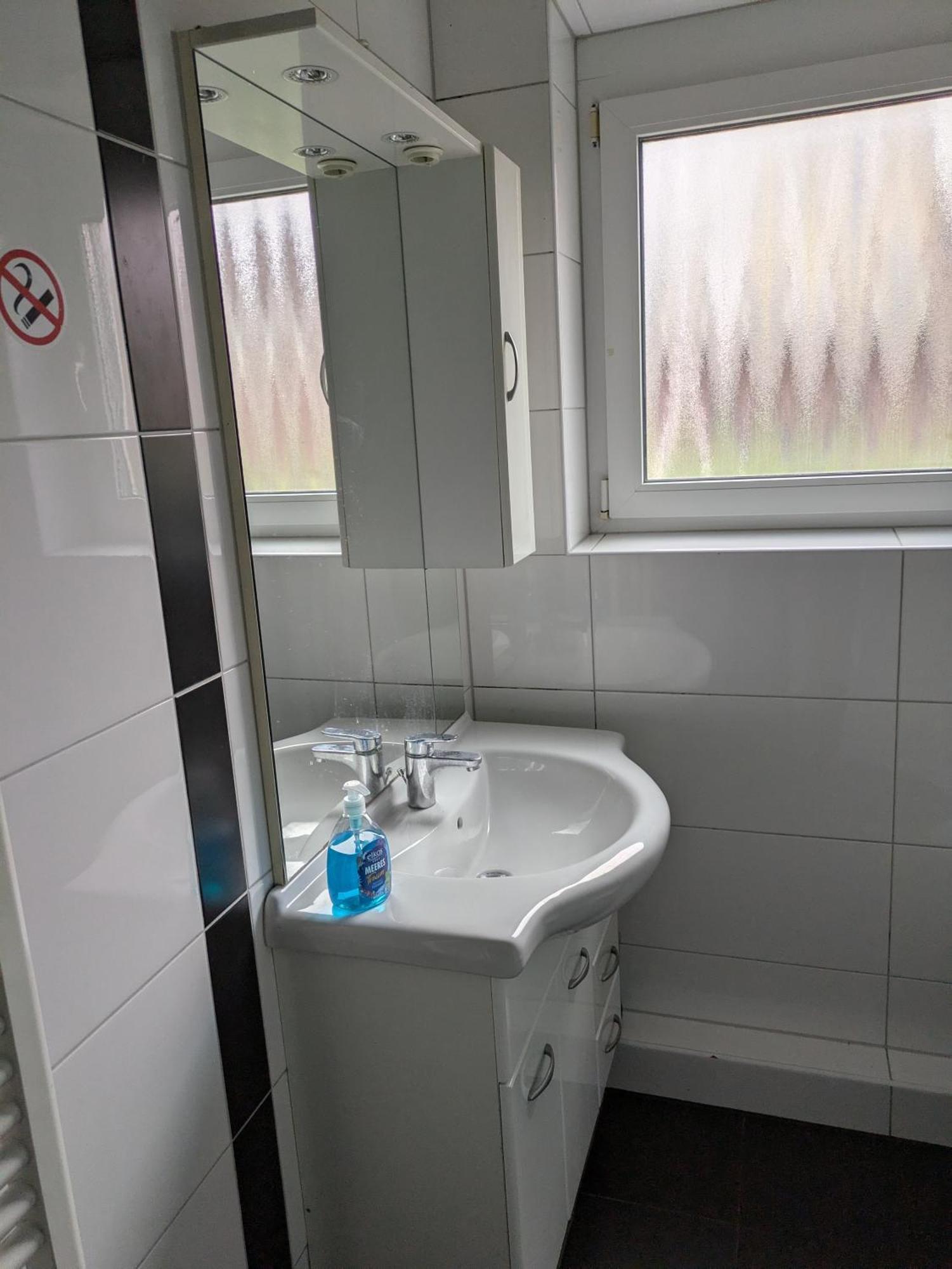Nestoasewhv Zentrale Zimmer Zwischen City Und Suedstrand Wilhelmshaven Eksteriør billede