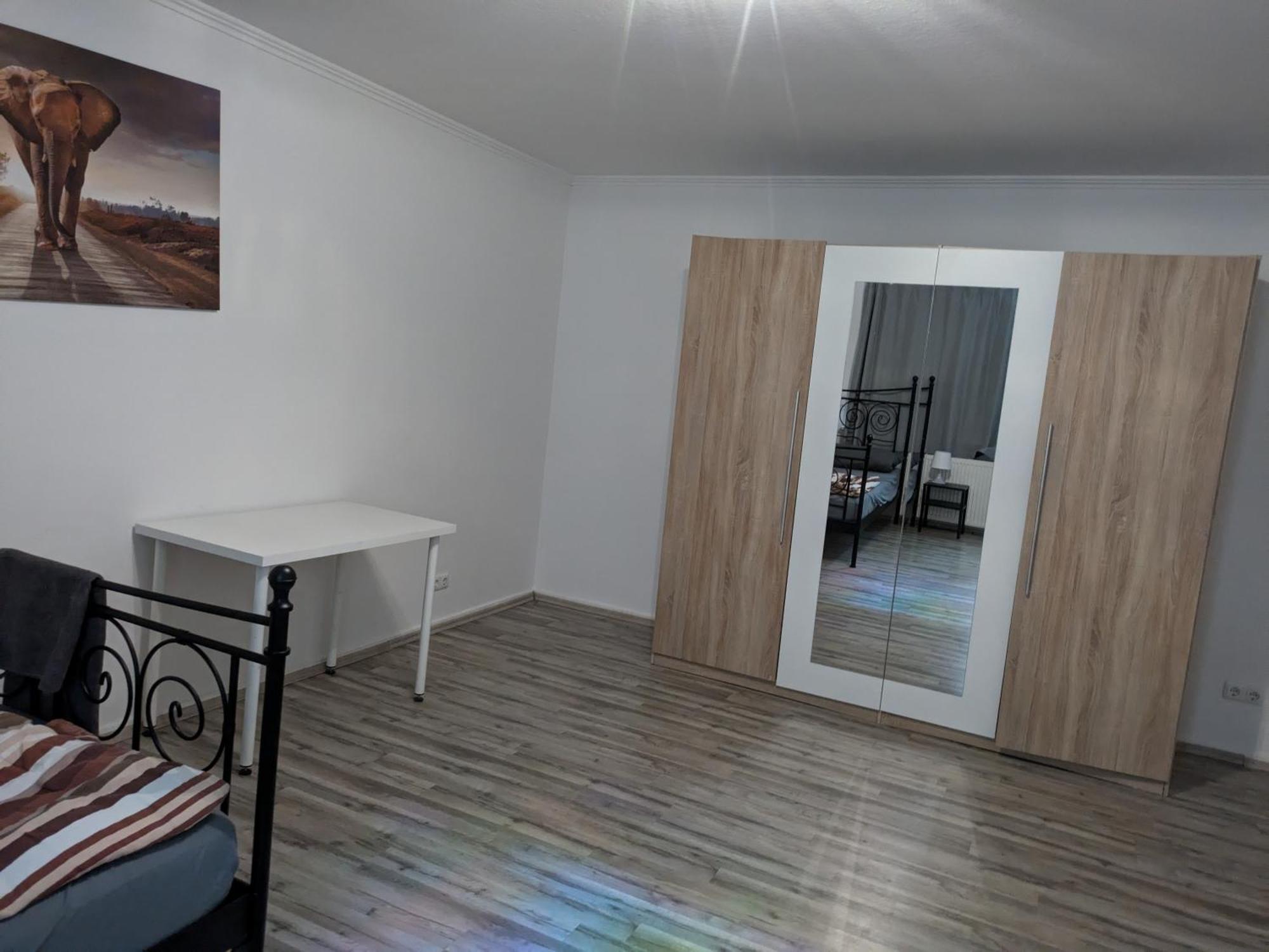 Nestoasewhv Zentrale Zimmer Zwischen City Und Suedstrand Wilhelmshaven Eksteriør billede